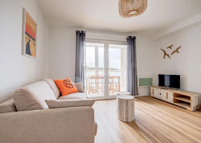 à 600m De La Plage, Bel Pour 6 *